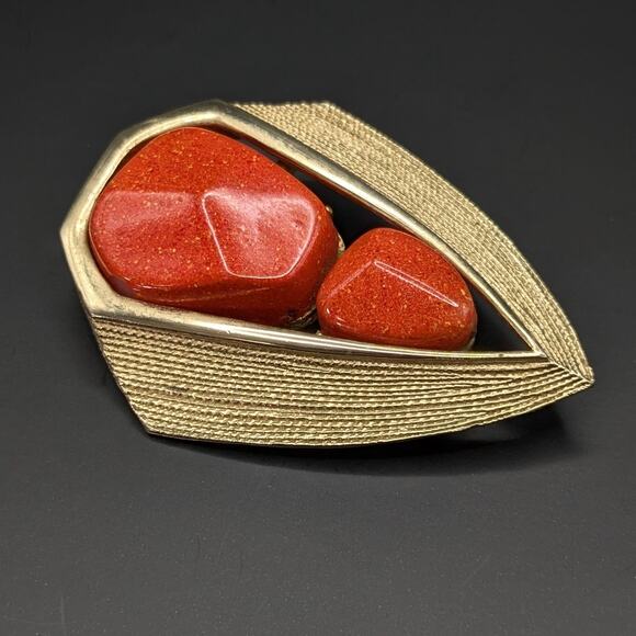 Vintage KRAMER Signed Faux Coral Orange Gold Tone Abstract Geometric Brooch - Picture 2 of 6